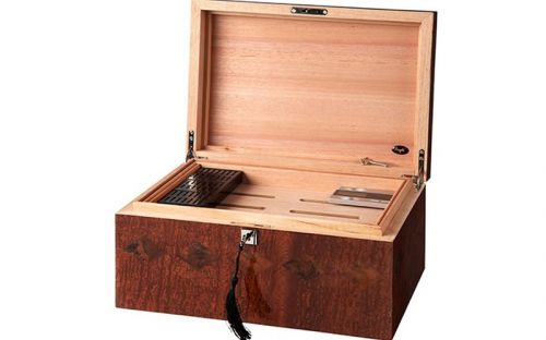 Humidor - braun, spanischer Zeder, für 80 Zigarren, Befeuchter und digital Hygrometer - braun lackiert, Intarsie