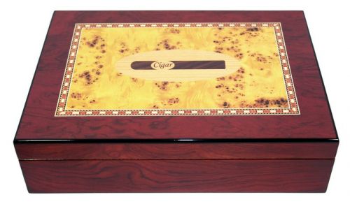 Humidor - braun, spanischer Zeder, für 30 Zigarren, Befeuchter und Hygrometer - braun lackiert, Zigarren-dekor