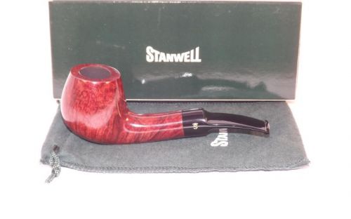 Stanwell Pfeife De Luxe 233 Brown Polish